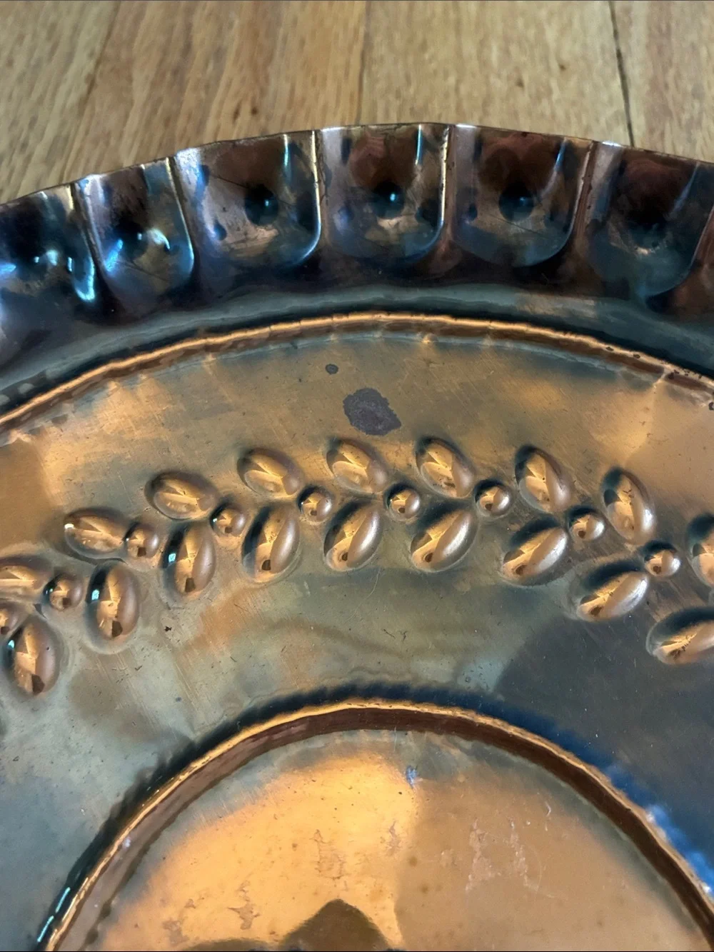 Vintage Handcrafted Copper Wall Plate with Laurel Embossing - Copper Finish